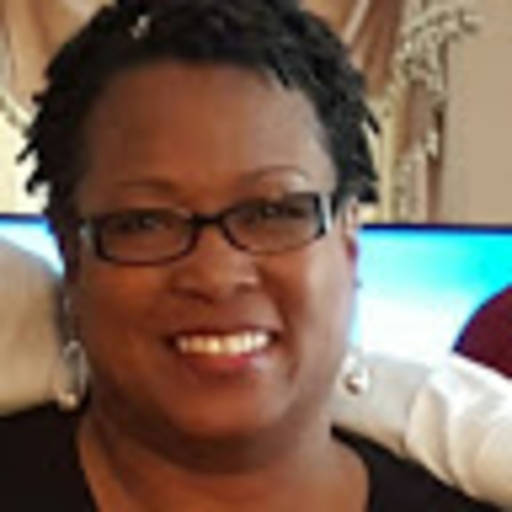 Meet your Posher, Denita